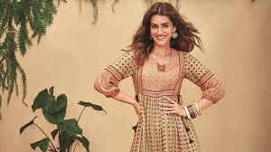 Kriti Sanon - A Rising Star Illuminating Bollywood's Skies