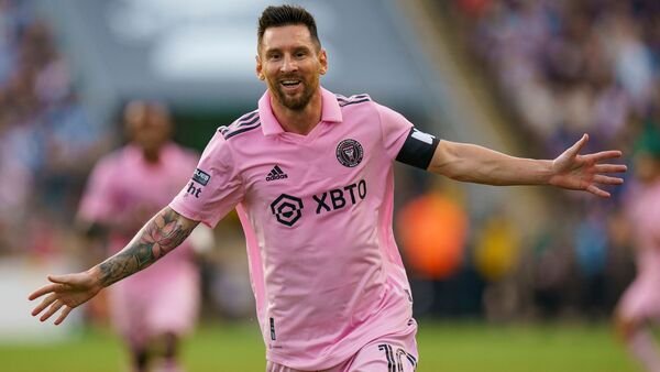 Lionel Messi Scores Dazzling Goal in MLS Debut to Beat New York Red Bulls; Violates Rules