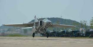 Russian MiG-23 Fighter Jet Emergency Landing at Thunder Over Michigan Airshow