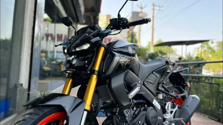 "Yamaha MT 15: Unleashing Power and Elegance on the Road!"